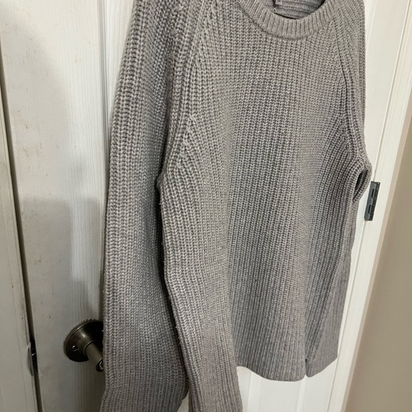 Hardie Amies of Saville Row London, UK Sweater. - Picture 4 of 5